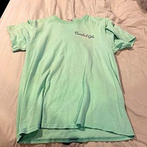 Women’s simple tee